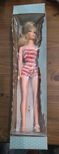 VTG Miss Babette Barbie Clone NRFB Striped Swimsuit Bild Lili Hong Kong Doll