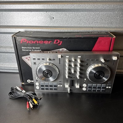 Pioneer DJ DDJ-SB3 Silver Limited Edition 2-Channel DJ Controller Serato