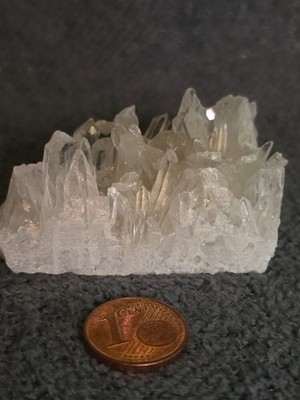 Bergkristall-Cluster   klare Spitzen, 5 cm breit, Naturstück   BK18