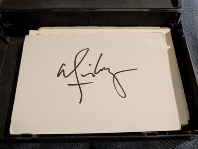 Weiße A6 Karte handsigniert von Rockmusik Legende Alice Cooper!!