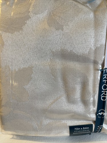 Waterford Damask Tablecloth Maplewood Leaves Bone 70" x 84” Oblong Seats 6-8 New - Picture 7 of 9