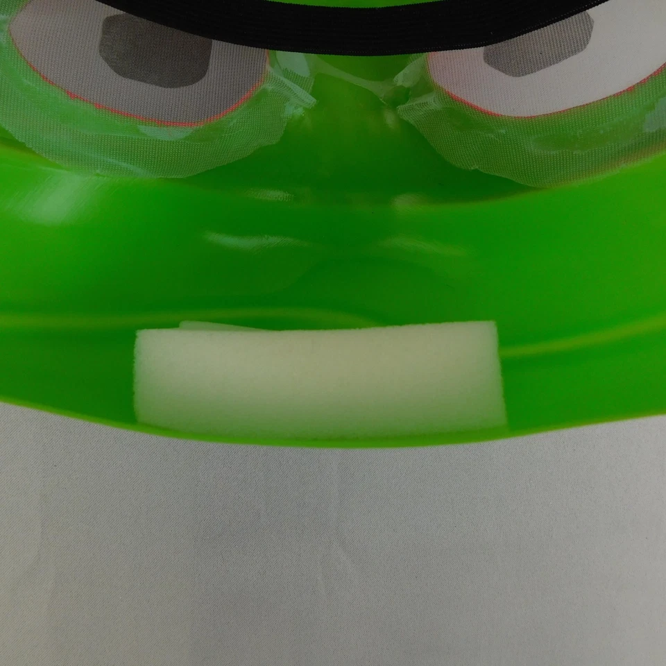 Teenage Mutant Ninja Turtles Mutant Mayhem Kids Raphael Halloween Mask #2136 - Image 4 of 4