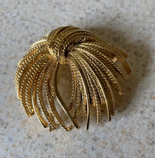 Vintage Monet Wheat Brooch Gold Tone Signed