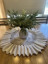Handmade Crocheted Centerpiece Doily 31in Diameter Does Not Lay Flat G2U