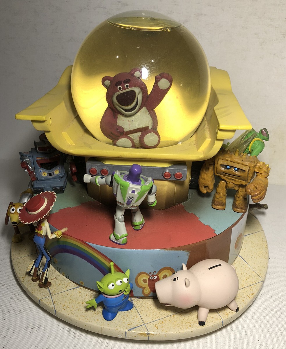 トイ・ストーリー ☆スノーグローブ☆Disney☆ＰＩＸＡＲ Disney Store Pixar Toy Story 3 Musical Snow Globe Woody Buzz