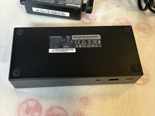 Lenovo ThinkPad DK1633 USB-C Docking Station WITH AC Adapter - Picture 4 of 10