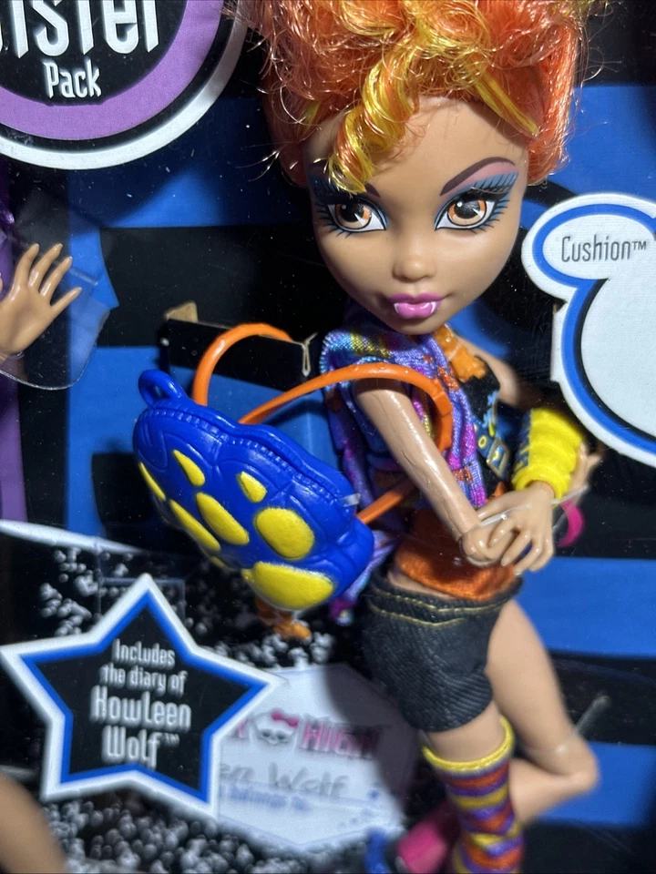 Monster High 2011 CLAWDEEN & HOWLEEN WOLF Hombre Lobo Hermana Pack Muñeca X5227 Foto 4 de 4