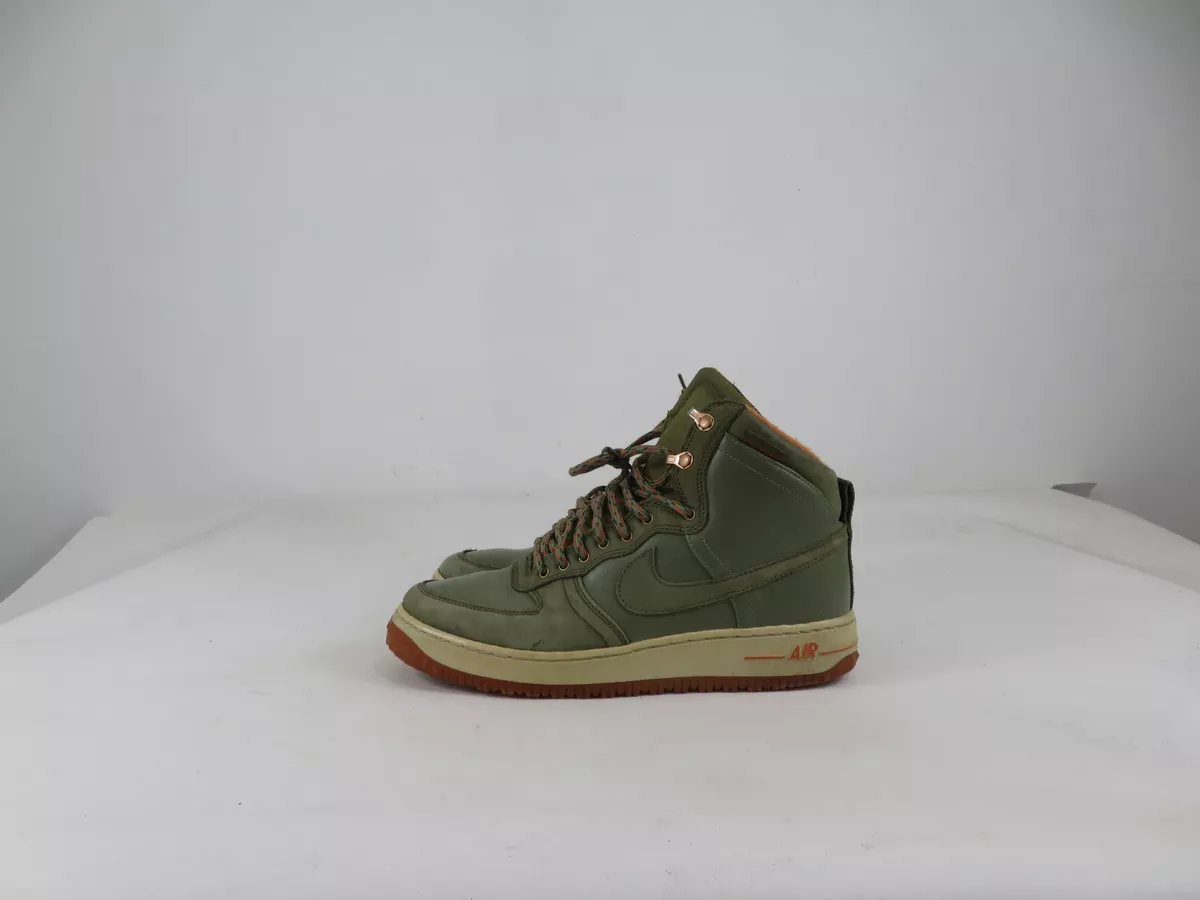 Nike Air Force 1 High Boot in Military Green