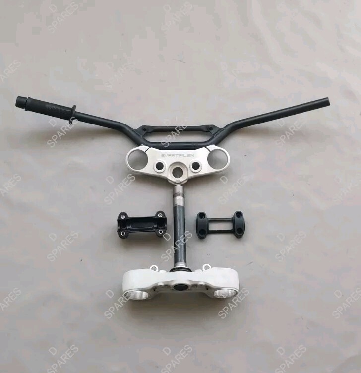 HUSQVARNA SVARTPILEN 401/250 Top Yoke / Triple Clamp T Fork and