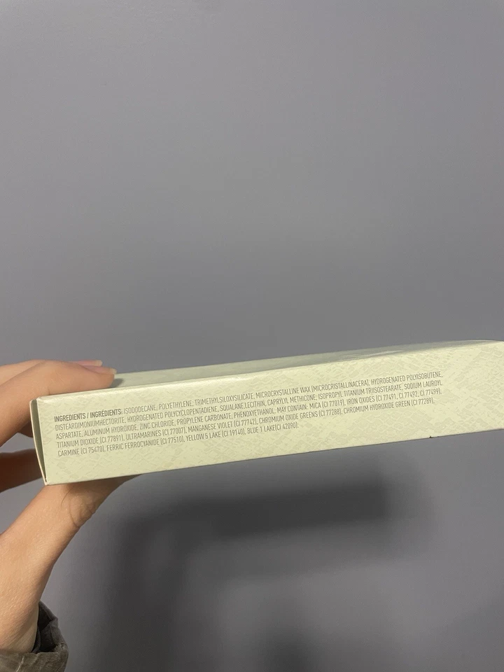 Mally Ultimate Performance Dream Brow w/Brush - GRAY- NEW in BOX - Image 3 of 4