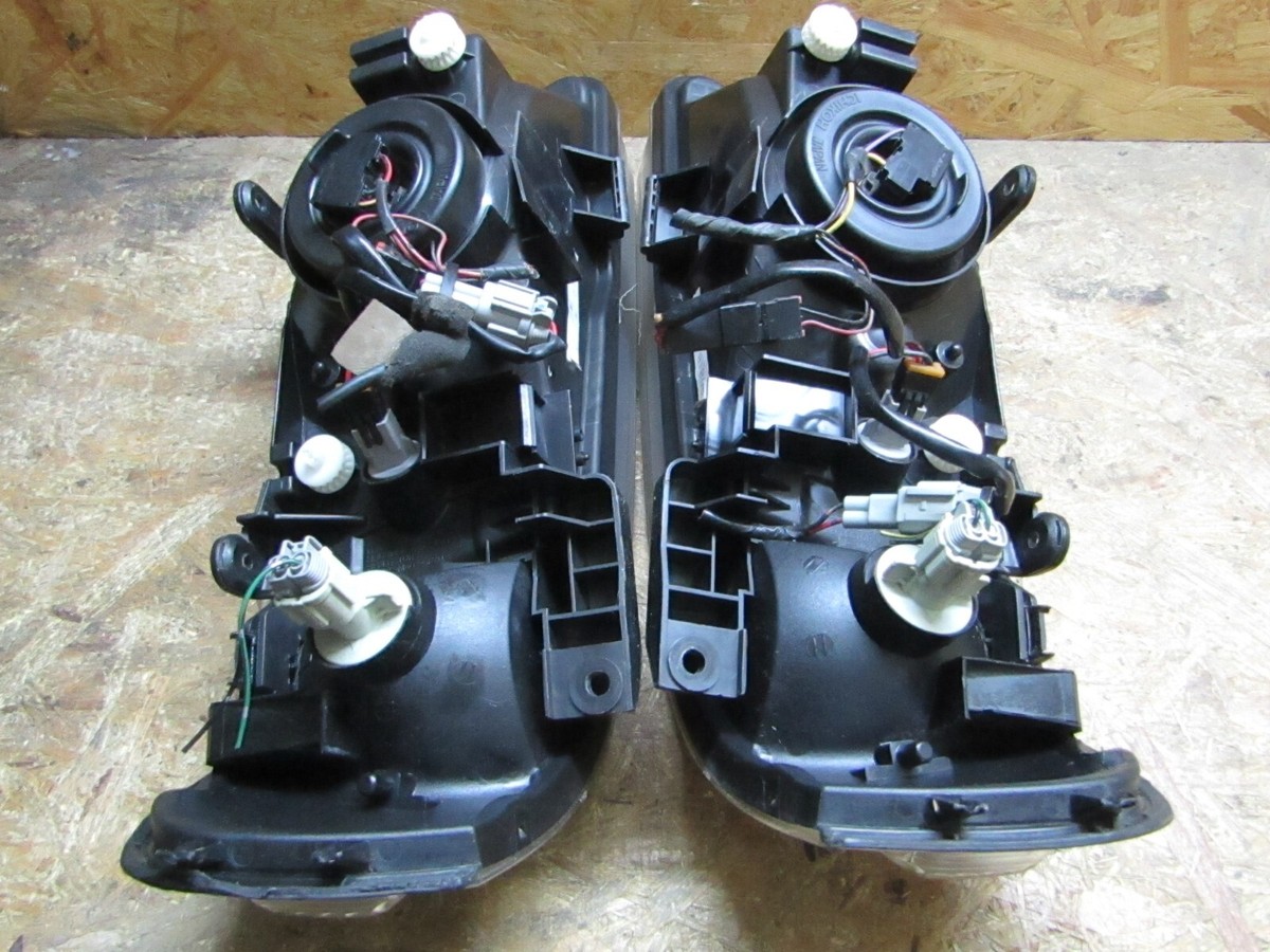 1998 2002 JDM NISSAN SUNNY B15 SILVER CHROME HEADLIGHTS SET