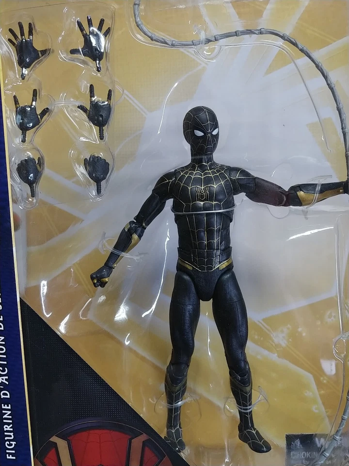 Figura de acción exclusiva de No Way Home Marvel Select Spider-Man Disney Store Foto 2 de 4