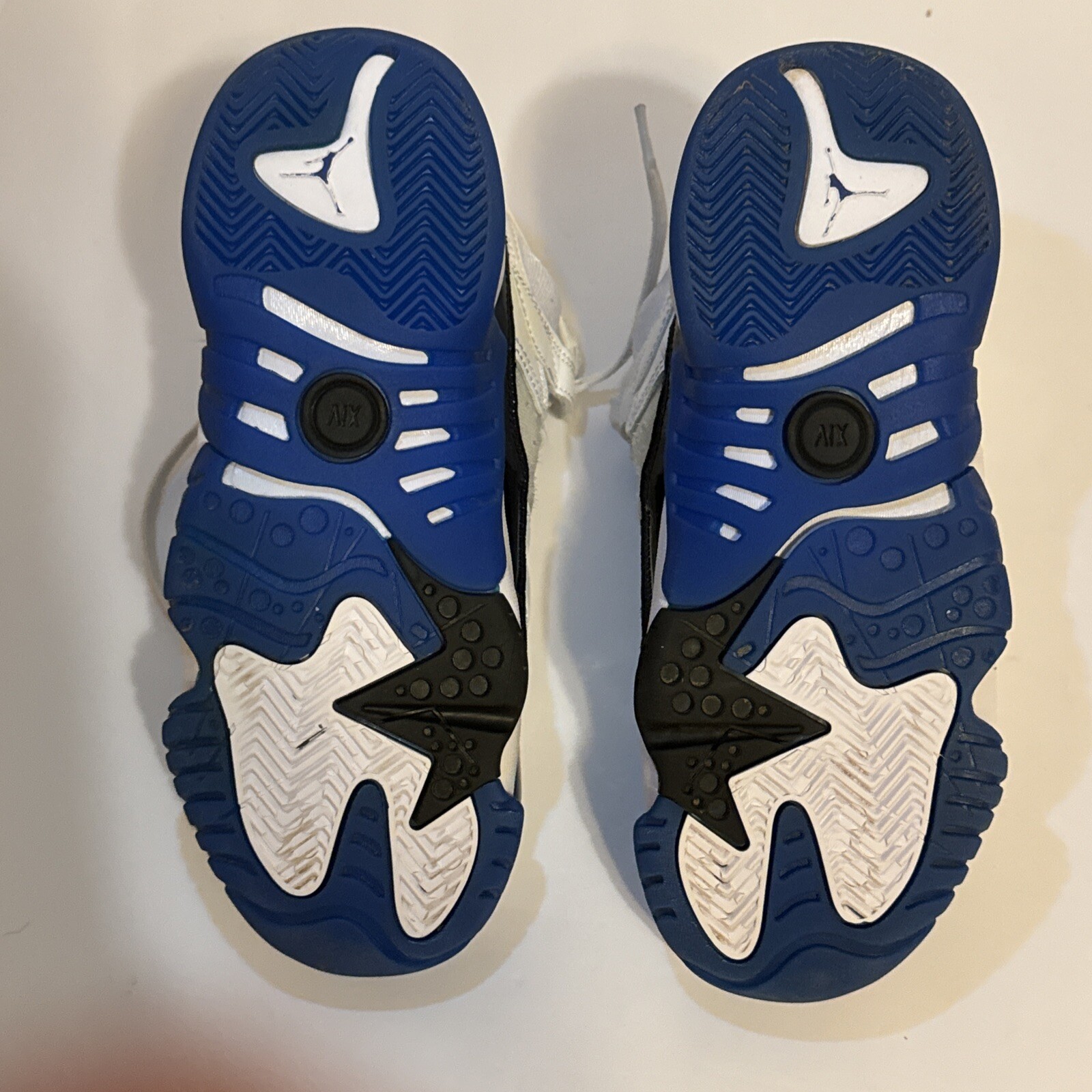 Nike Air Jordan Jumpman Two Trey "Concord" White Black DO1925-100 Men's Size 4