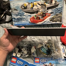 LEGO CITY: Police Patrol Boat (60129) New Sealed Open Box Complete Box Damage