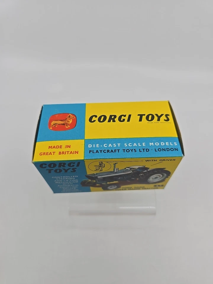 Corgi 67 Ford 5000 Super Major Tractor In Original Box W/ Insert Instructions - Image 3 of 4