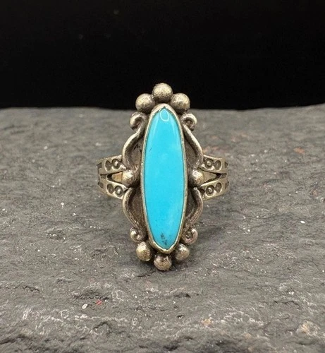 SZ 4 Vintage Sterling Silver Turquoise Trading Post Native 925 Estate Ring 1950s