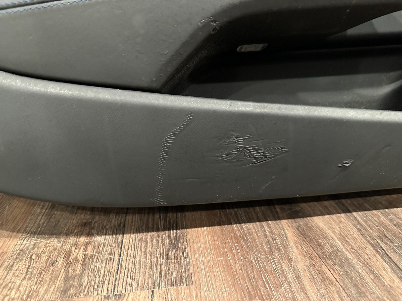2021 AUDI R8 PLUS LEFT DRIVER ALCANTARA DOOR PANEL OEM 4S1 867 106 Q ~SCUFFS~