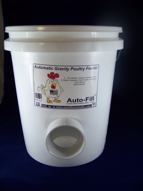 Automatic Chicken Hanging Gravity Feeder 5 Gallon 45 Lb