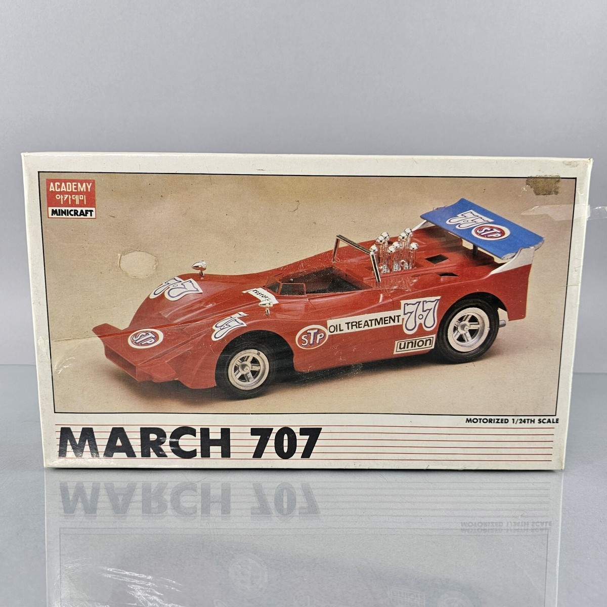 ミニカー march engineering 751 761 792 Academy Minicraft March 707 Motorized 1:24 Model Kit Can-Am Road