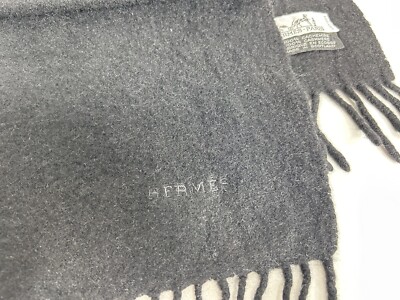 HERMES ダークグレー ジップアップセーター S Hermès Zip Cardigan Suede and Cashmere | Mightychic