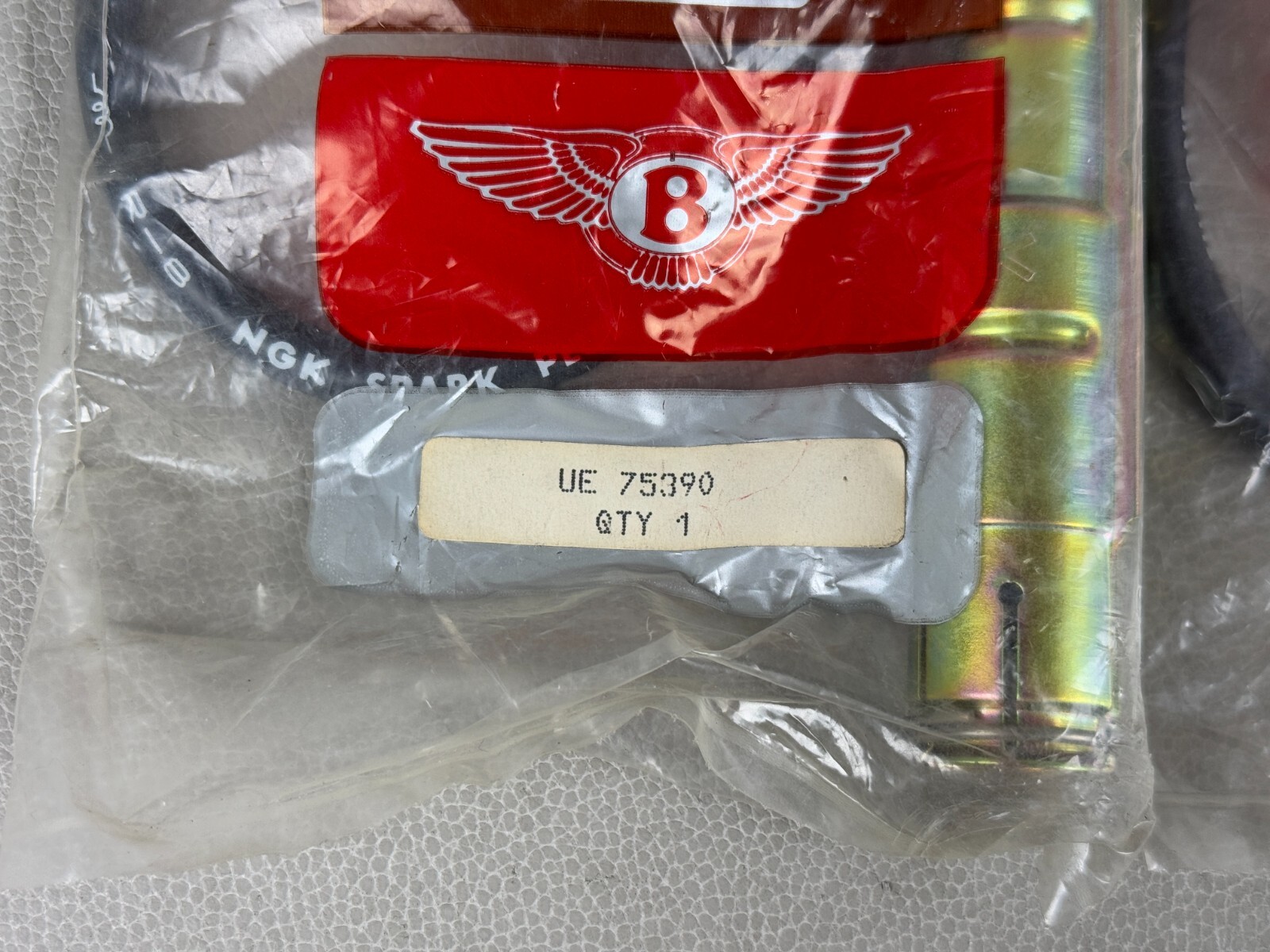 BRAND NEW! BENTLEY GENUINE HIGH TENSION HT LEAD SET-OF-6 OEM # UE75390