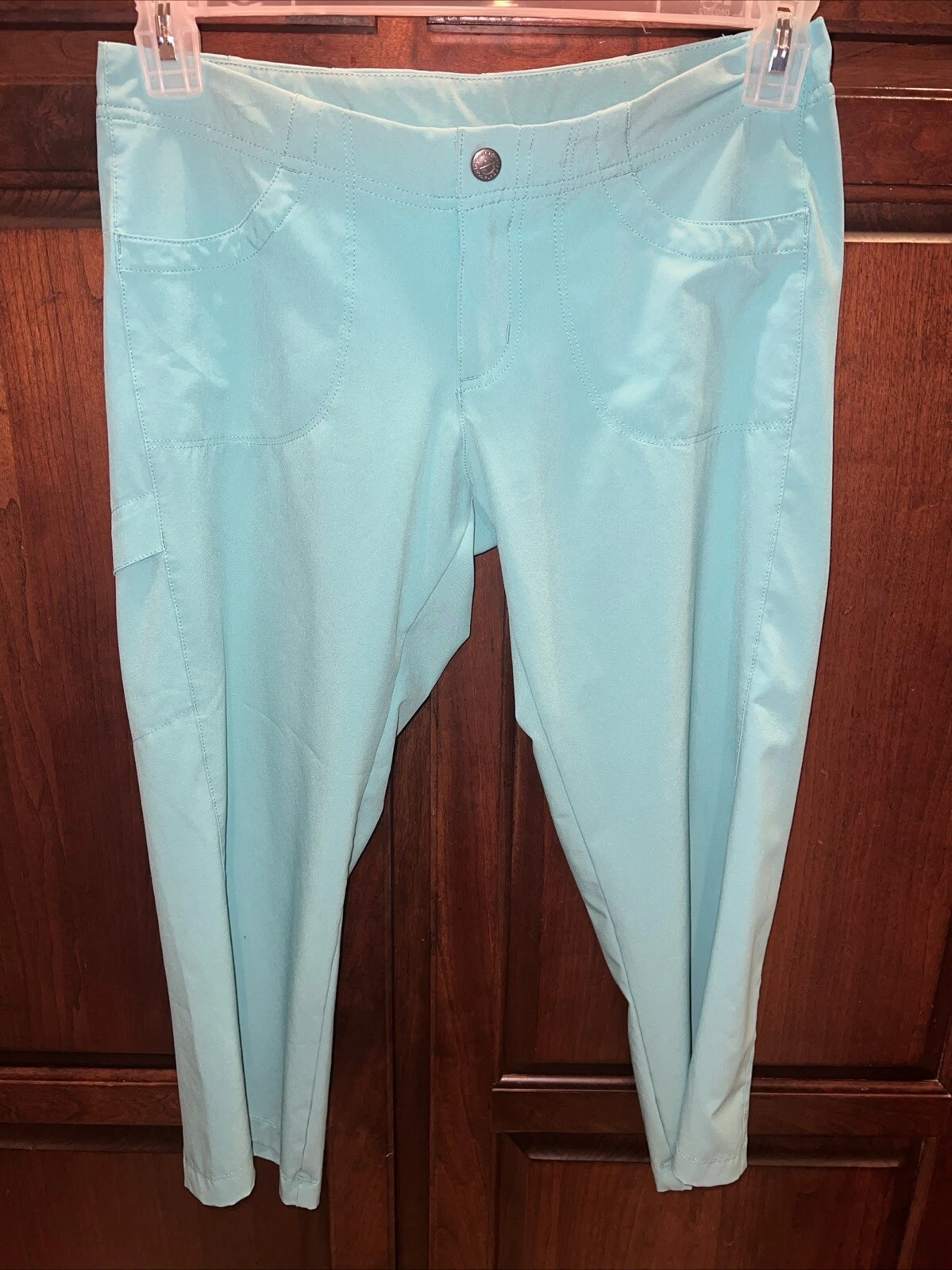 Patagonia Capri Pants Women's Sz 4 Aqua Polyester Hiking Pockets Lightweight
Opens in a new window o