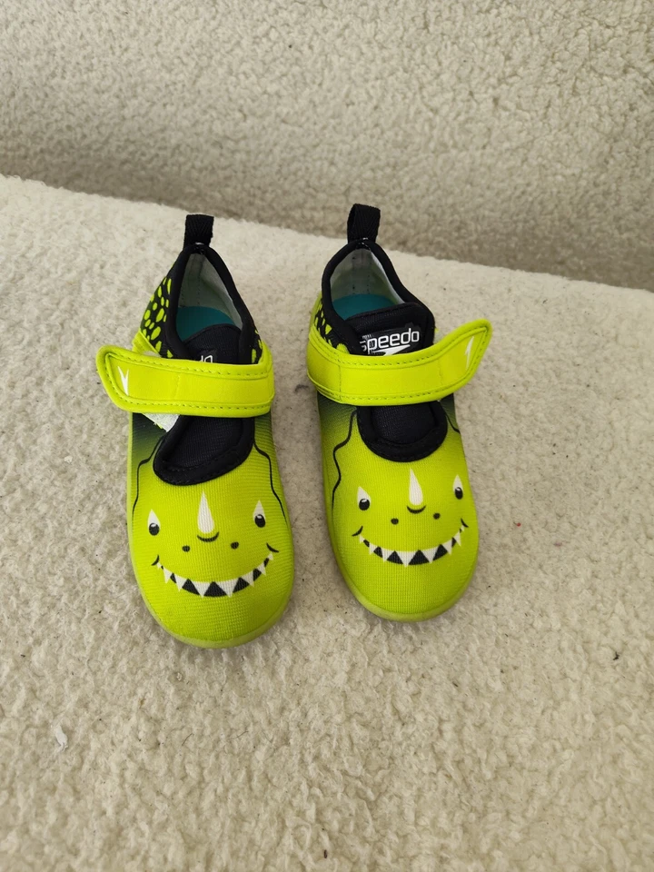 Speedo Niños Pequeños 9-10 Verde Lima Estampado Gancho Lazo Shore Explorar Agua Zapatos Foto 2 de 4