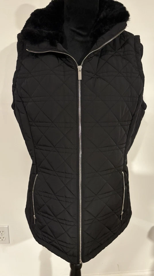 Calvin Klein Women’s Black Quilted Faux Fur Full Zip Vest Size L Retail $99.50 - Image 2 of 4