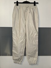 H&M Fake Leder Pumphose weite Baggy Hose S/36 Cremefarben Weiß/Beige Gummibund