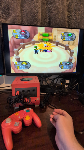 Nintendo GameCube Char Gundam Red + Controller + Game Boy Player (NTSC-J Japan) - Video 1 von 1