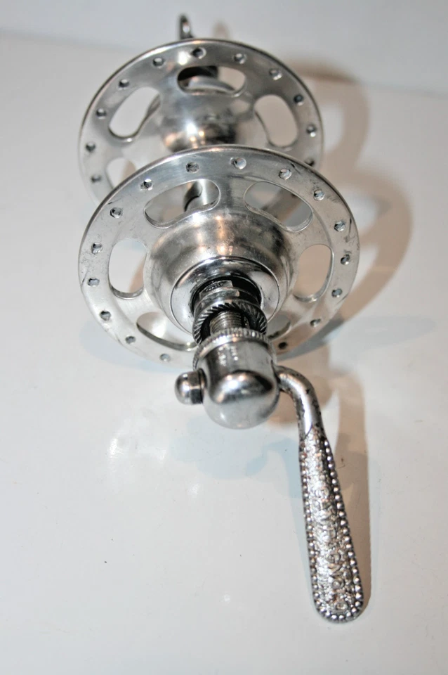 MOYEU CAMPAGNOLO NUOVO RECORD 1035 GRAND FLASQUE VELO COURSE 120 MM 1960 36T HUB - Photo 4/4