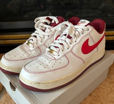 Nike Men's White University Red Air Force 1 '07, Size 14, DA8478-101
