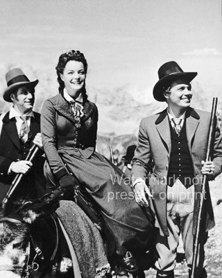 Romy Schneider Karlheinz Böhm Josef Meinrad Photo 8x10 Sissi Die Junge Kaiserin