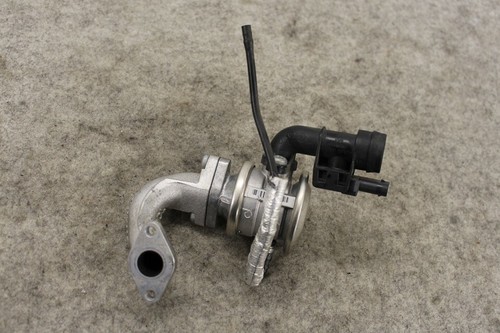 Audi R8 42 & R8 4S Kombiventil 07L131101F AGR Ventil Adapter 07L131166E links