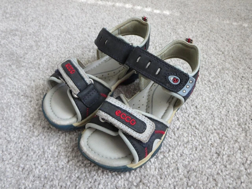 Sandalias Ecco Niños Cuero Logo Zapatos EUR 24 / US 7-7.5 Foto 4 de 4