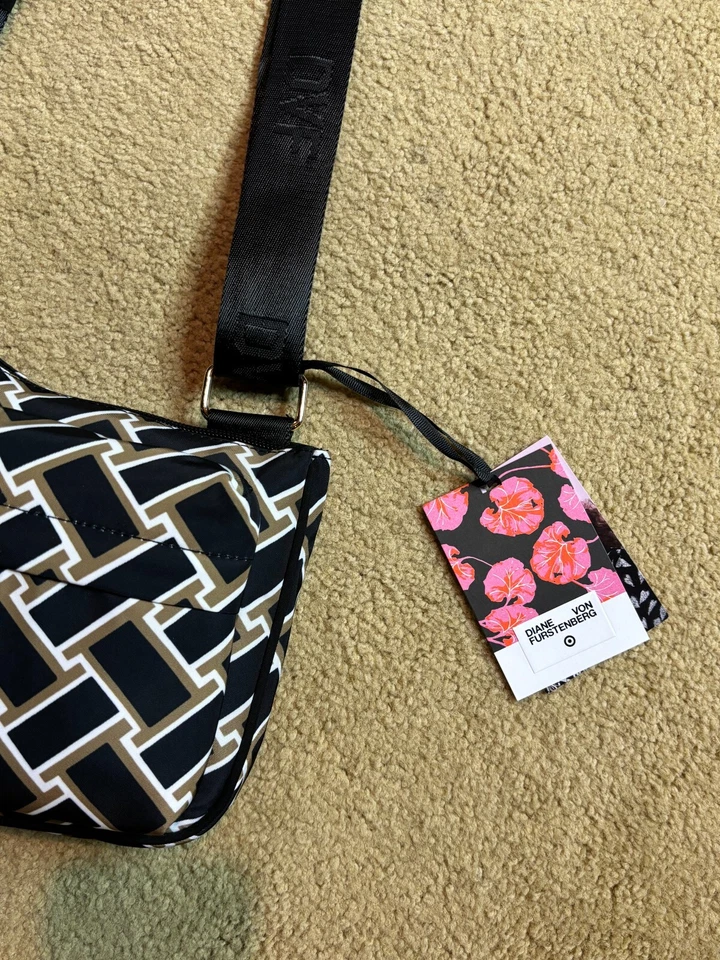 Bolso Bandolera Nuevo con Etiquetas DVF Diane Von Furstenberg Target Vintage Tejido Neutro Utilitario Foto 3 de 4