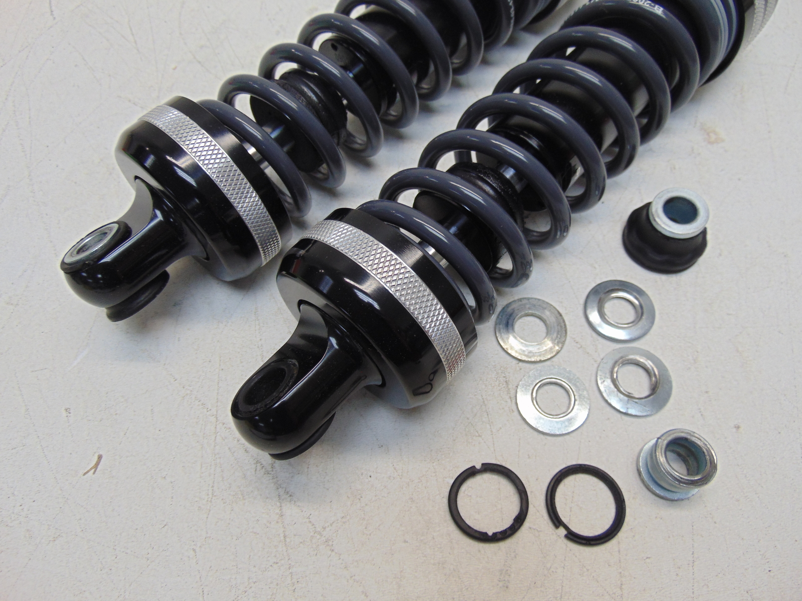 Progressive Suspension 944 Series Ultra Touring Shocks Heavy Duty 944