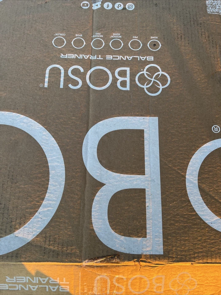 4 Parts Bosu Multi Functional Home Gym 26in Strength Trainer Ball, For *Parts* - Image 3 of 3