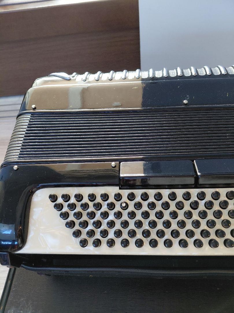 TOMBO GUERRINI 41 keys 120 bass accordion | eBay