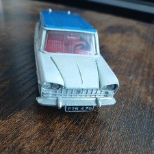 Dinky Toys #172 Fiat 2300 Kombi