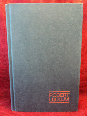 Robert Ludlum, The Ludlum Triad, 1149 Seiten