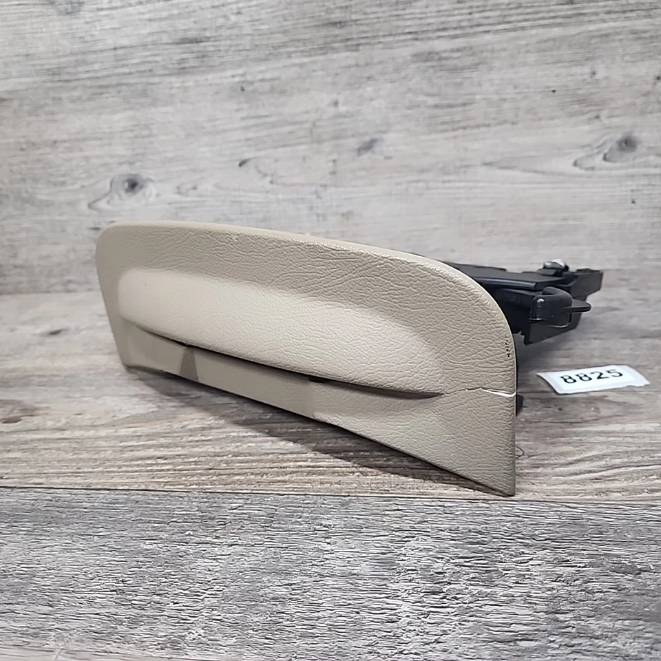 Portavasos beige Ford Crown Victoria Mercury Grand Marquis 2003-2011 Foto 4 de 4