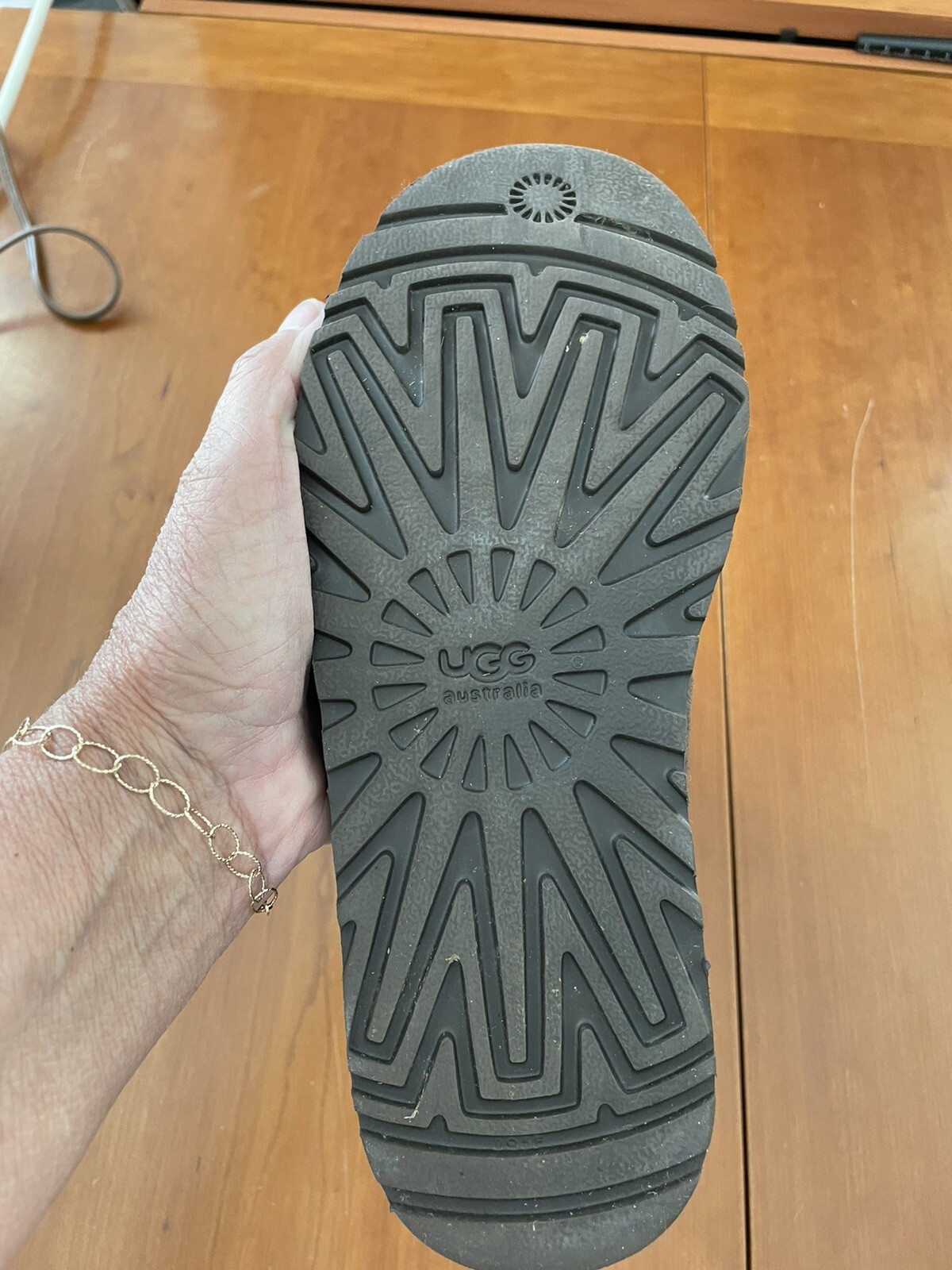 Ugg EUC Brown Suede Shearling Lined  Bailey Tripl… - image 3