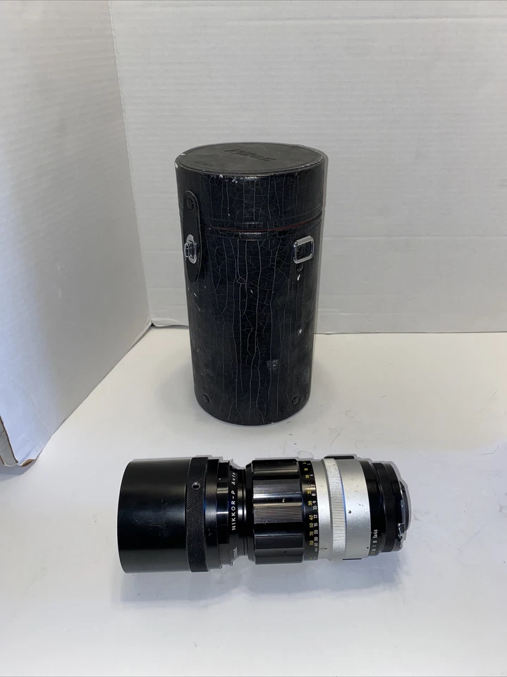 Nikon NIKKOR-P Auto 1:4.5 f=300mm Nippon Kogaku Japan Lens!! w/ Holster + Case - Image 2 of 4