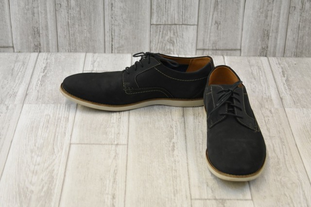 clarks raharto black