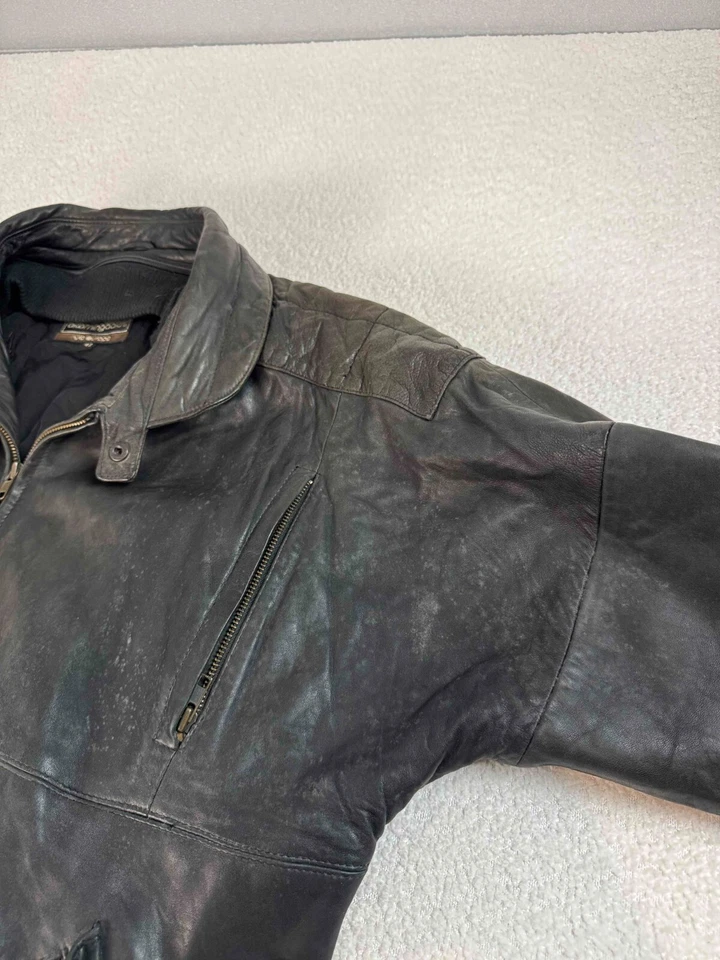 Chaqueta Bomber Negra Cremallera Completa Cuero Genuino Bloomingdales De Colección The Mens Store 42 Foto 3 de 4