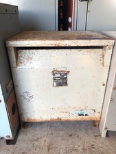 Acme Dry Type Transformer 30 kVA 480-208Y/120 Volt 3 Phase Nema 1