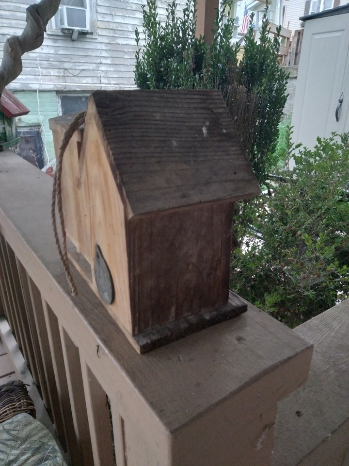 Country Rustic Vintage Wooden double Bird House 8x7x5 functional 1