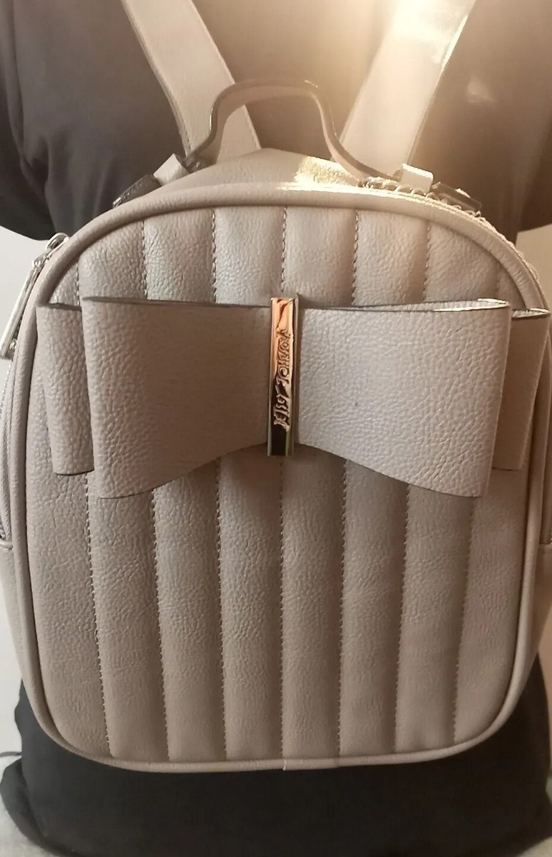 gucci black mini backpack Color:Sunrise Bouquet Grey Brooke Wright Tamrac Anvil 27 Backpack Light gold