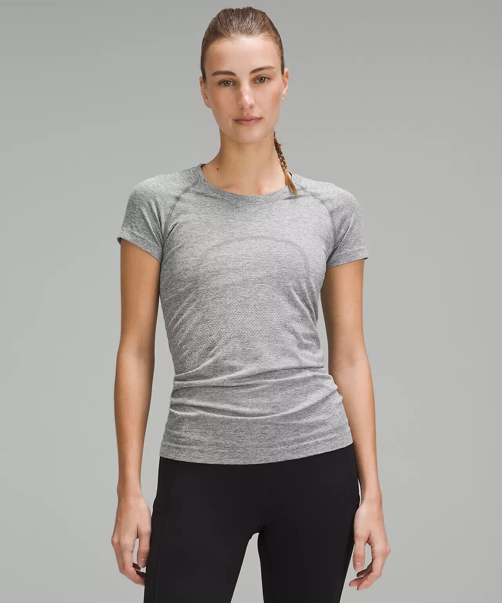 ☁️☀️ LULULEMON SWIFTLY TECH SHORT SLEEVE SHIRT 2.0. Slate/White